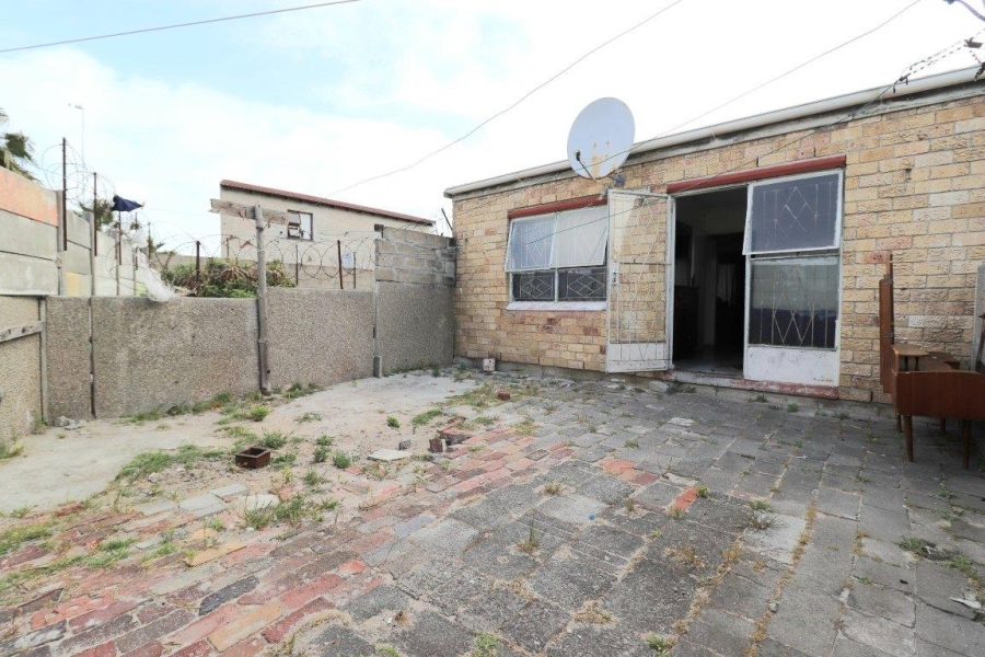 3 Bedroom Property for Sale in Westridge Western Cape